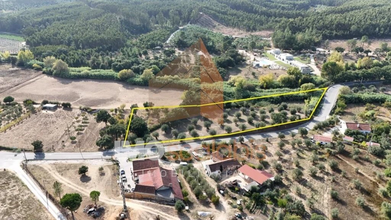 Terreno para Venda em Alcanede Foto 7