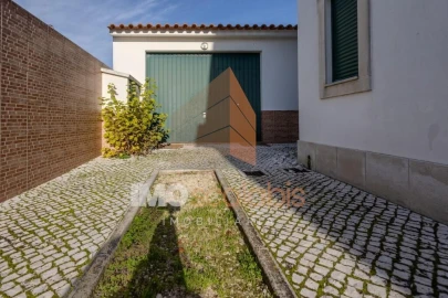 Moradia T4 para Venda em Alpiarça
