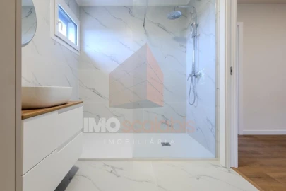 Apartamento T2 para Venda em Marvila, Ribeira Santarém, São Salvador, São Nicolau