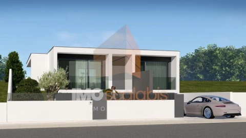 Moradia T3 para Venda em Marvila, Ribeira Santarém, São Salvador, São Nicolau