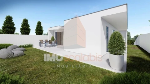 Moradia T3 para Venda em Marvila, Ribeira Santarém, São Salvador, São Nicolau
