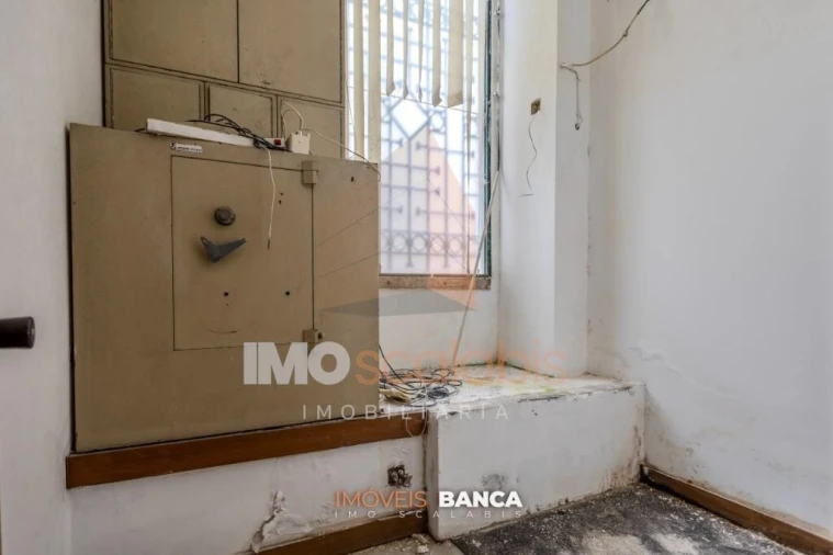 Loja para Venda em Marvila, Ribeira Santarém, São Salvador, São Nicolau Foto 5