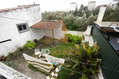 Moradia T4 para Venda em Marvila, Ribeira Santarém, São Salvador, São Nicolau