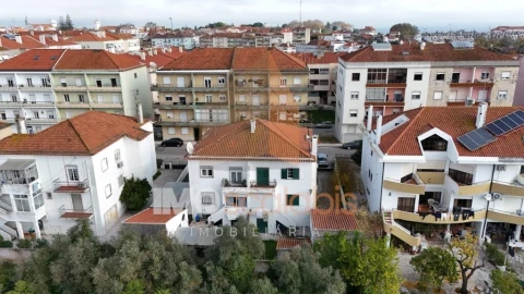 Moradia T4 para Venda em Marvila, Ribeira Santarém, São Salvador, São Nicolau