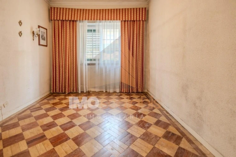 Moradia T4 para Venda em Marvila, Ribeira Santarém, São Salvador, São Nicolau Foto 24