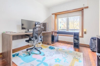 Apartamento T4 para Venda em Marvila, Ribeira Santarém, São Salvador, São Nicolau