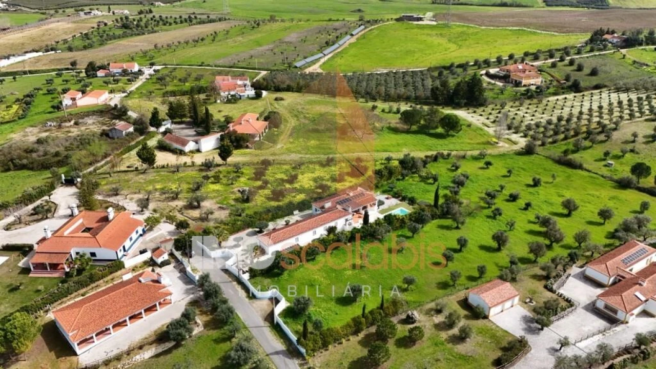 Moradia T4 para Venda em São Vicente do Paul e Vale de Figueira Foto 66
