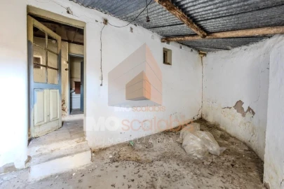 Moradia T3 para Venda em Azoia de Cima e Tremês