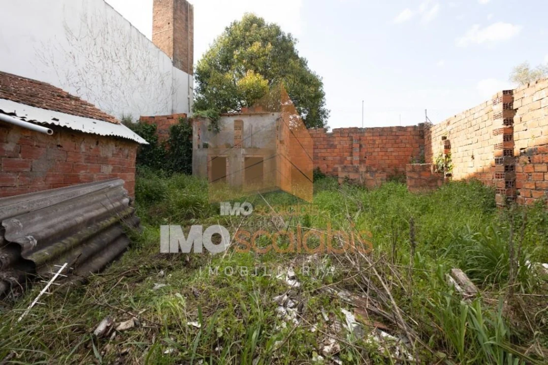 Moradia T3 para Venda em Azoia de Cima e Tremês Foto 21