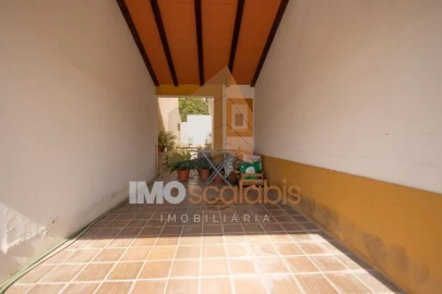 Moradia T4 para Venda em A dos Francos