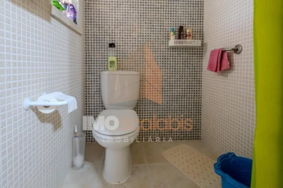 Moradia T4 para Venda em A dos Francos