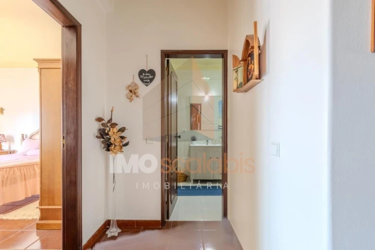 Apartamento T2 para Venda em Almeirim Foto 7