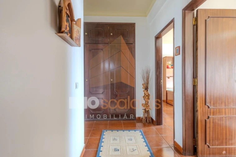 Apartamento T2 para Venda em Almeirim Foto 14