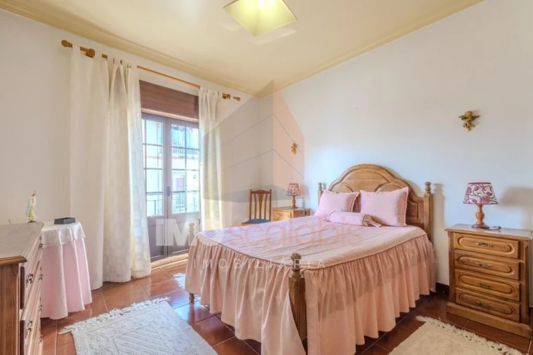 Apartamento T2 para Venda em Almeirim Foto 10