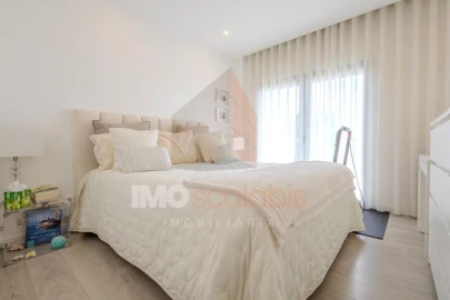 Apartamento T3 para Venda em Marvila, Ribeira Santarém, São Salvador, São Nicolau