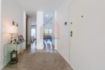 Apartamento T3 para Venda em Marvila, Ribeira Santarém, São Salvador, São Nicolau