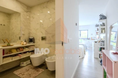 Apartamento T3 para Venda em Marvila, Ribeira Santarém, São Salvador, São Nicolau