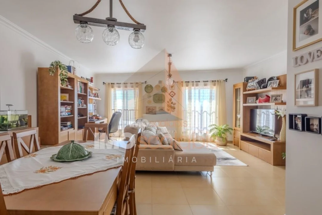 Apartamento T3 para Venda em Almeirim Foto 4