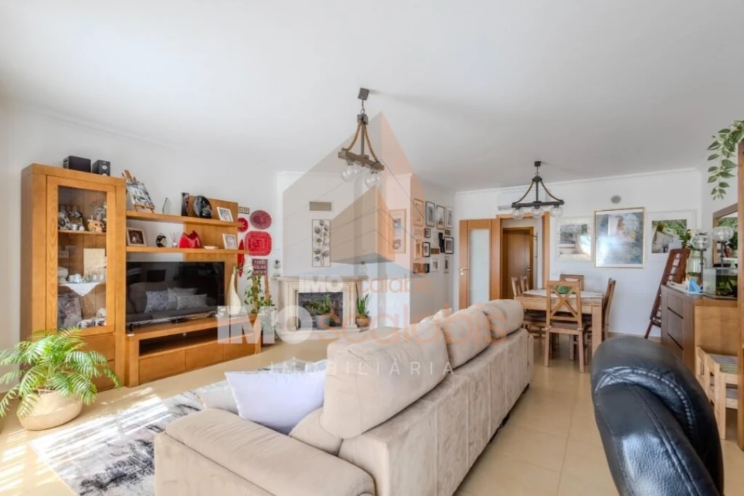 Apartamento T3 para Venda em Almeirim Foto 1