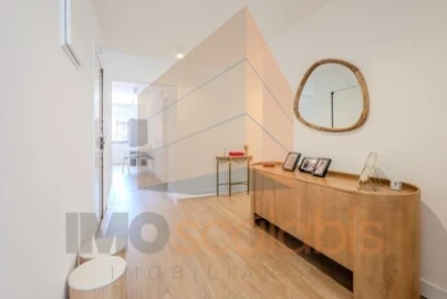 Apartamento T3 para Venda em Marvila, Ribeira Santarém, São Salvador, São Nicolau