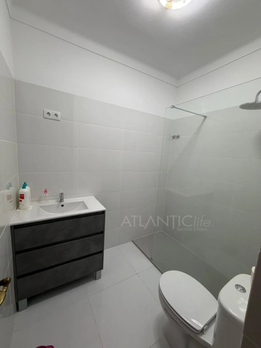 Apartamento T2 para Venda em Algueirão-Mem Martins Foto 10