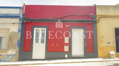 Moradia T2 para Venda em Setubal (São Sebastião)