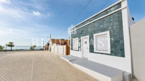 Moradia T2 para Venda em Setubal (São Sebastião)
