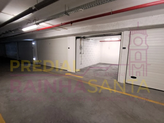 Apartamento T1 para Venda em Santo Antonio dos Olivais Foto 14