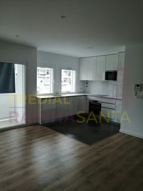Apartamento T3 para Venda em Eiras e São Paulo de Frades