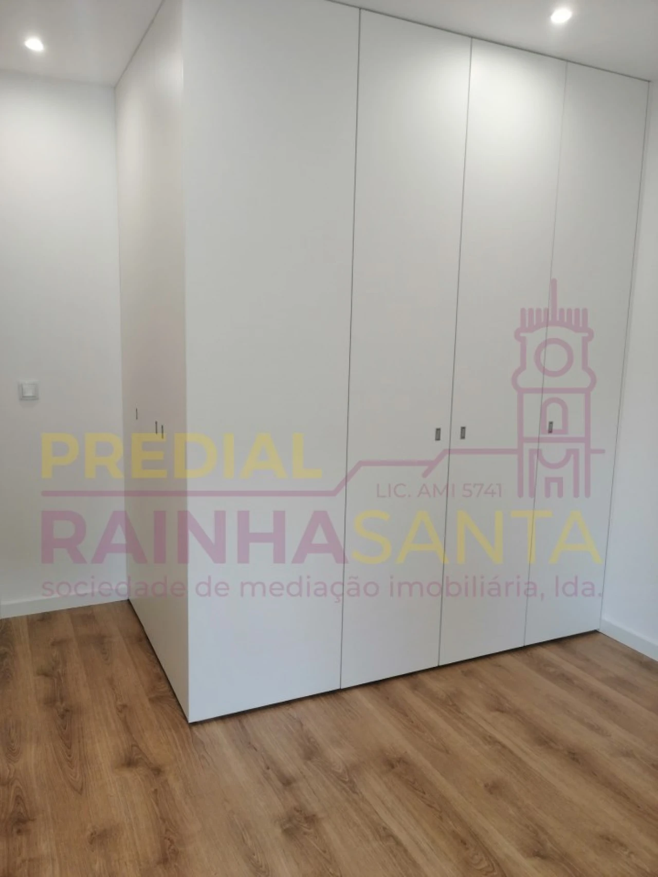 Apartamento T2 para Venda em Eiras e São Paulo de Frades Foto 9