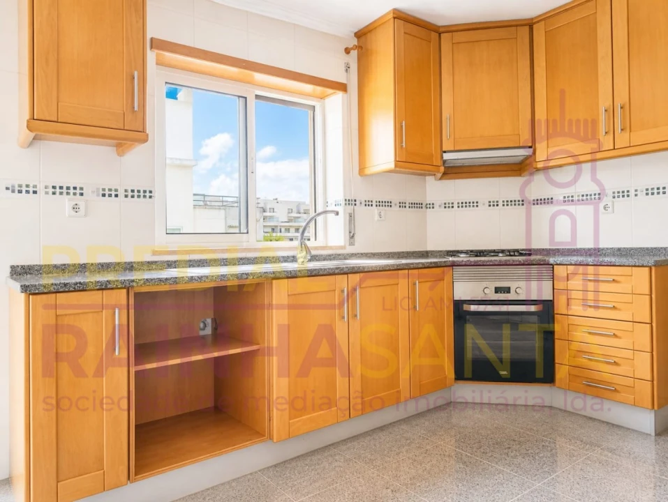 Apartamento T2 para Venda em São Martinho do Bispo e Ribeira de Frades Foto 6