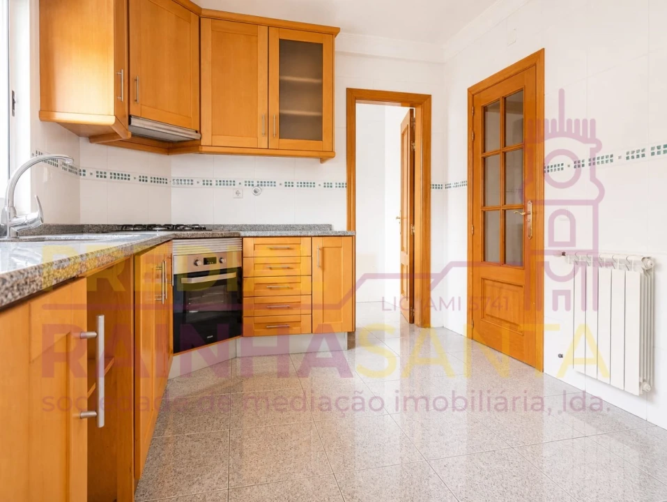Apartamento T2 para Venda em São Martinho do Bispo e Ribeira de Frades Foto 20