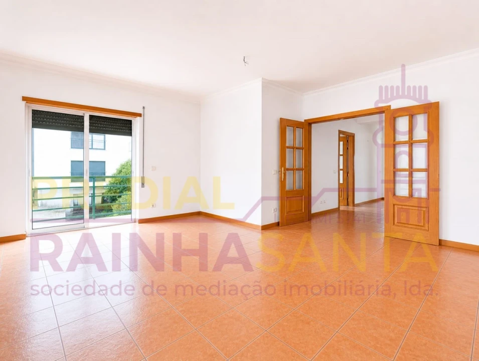 Apartamento T2 para Venda em São Martinho do Bispo e Ribeira de Frades Foto 3