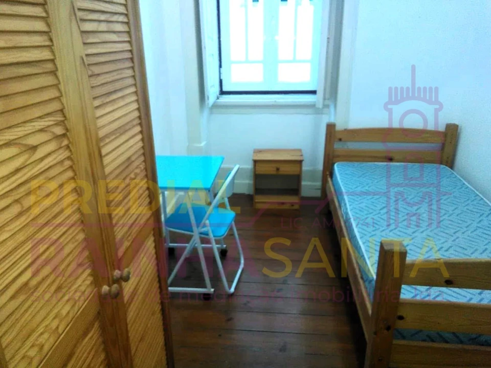 Apartamento T4 para Venda em Santa Clara e Castelo Viegas Foto 8