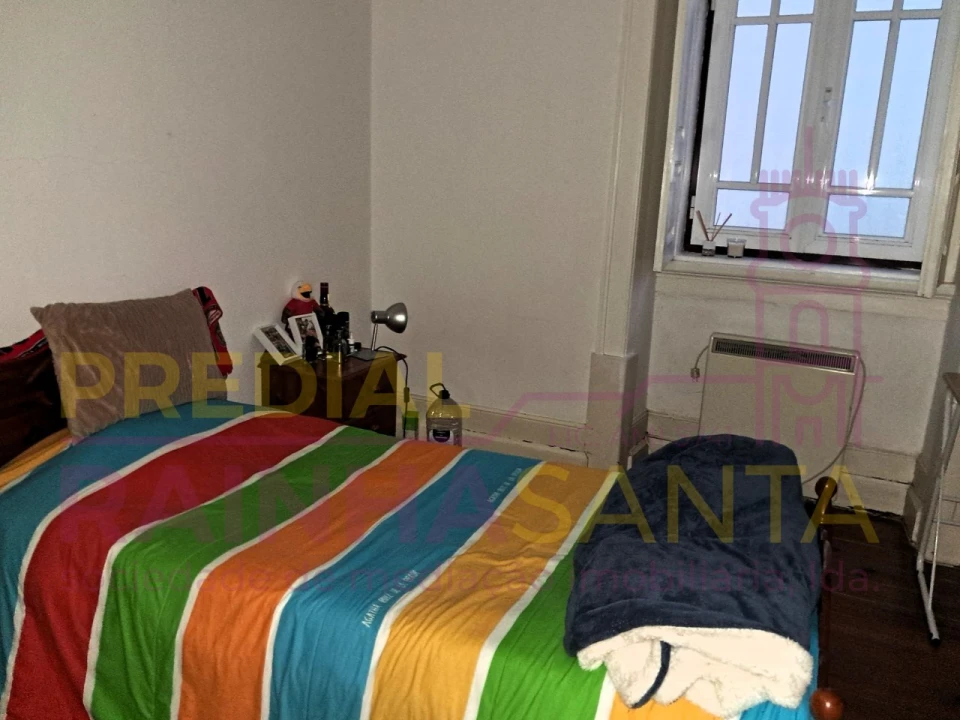 Apartamento T4 para Venda em Santa Clara e Castelo Viegas Foto 9