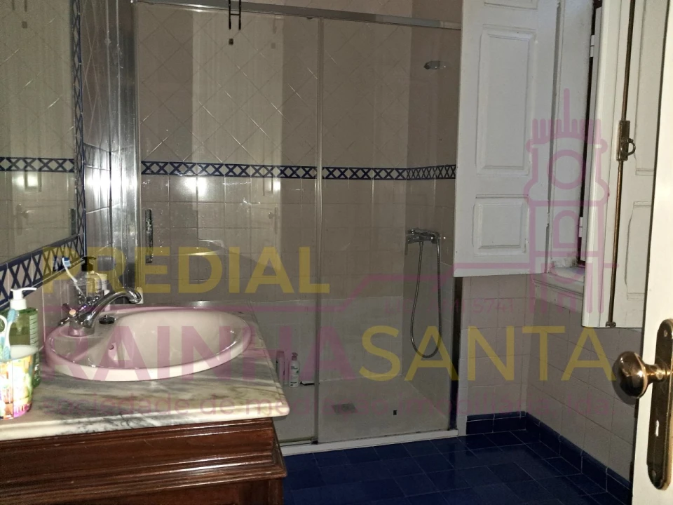 Apartamento T4 para Venda em Santa Clara e Castelo Viegas Foto 14