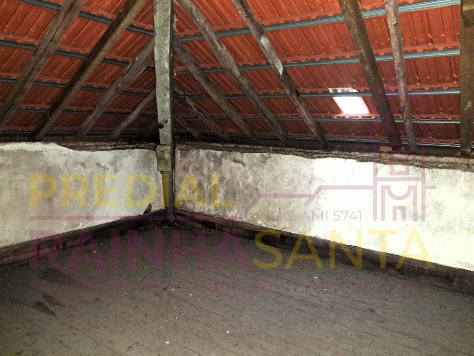 Apartamento T4 para Venda em Santa Clara e Castelo Viegas Foto 28