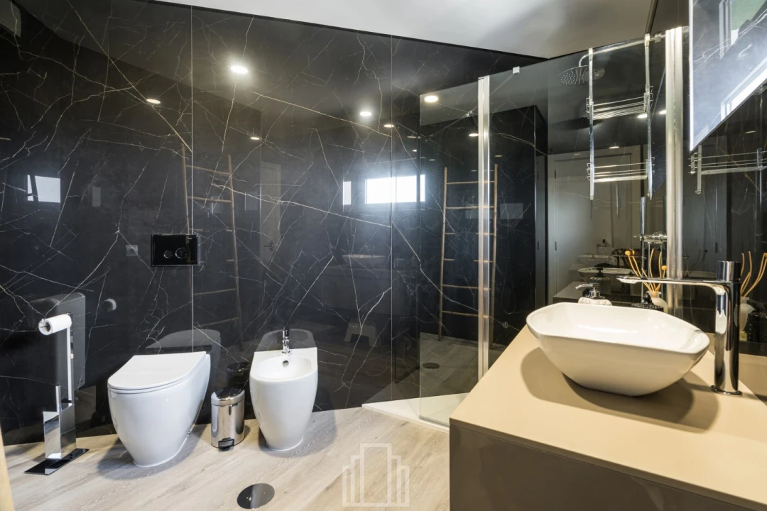 Apartamento T4 para Venda em Esmoriz Foto 18