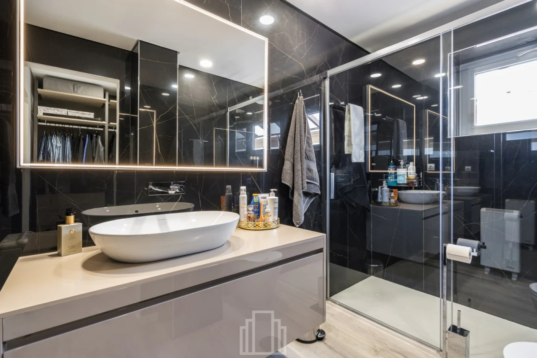 Apartamento T4 para Venda em Esmoriz Foto 23