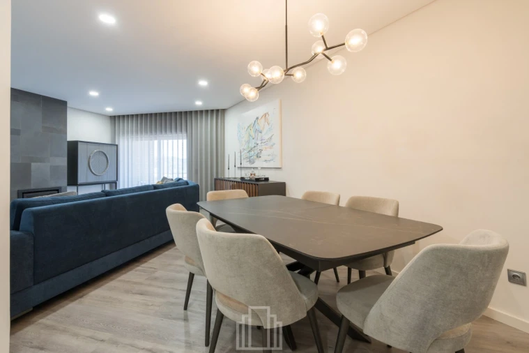 Apartamento T4 para Venda em Esmoriz Foto 4