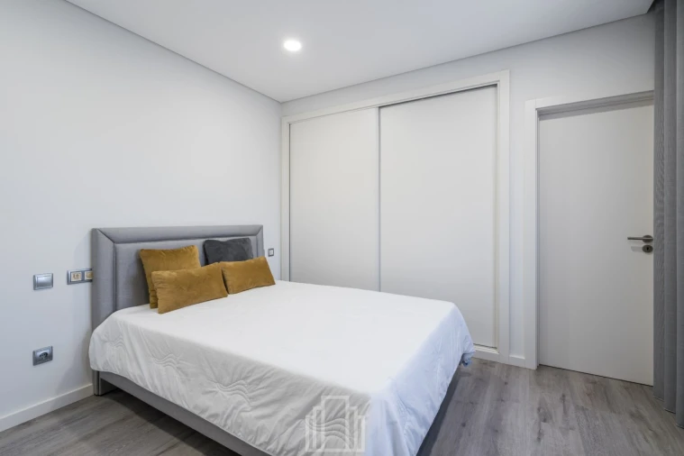 Apartamento T4 para Venda em Esmoriz Foto 16