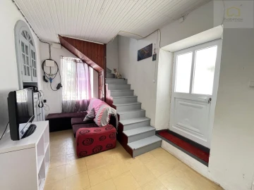 Moradia T3 para Venda em Santo Antonio de Nordestinho