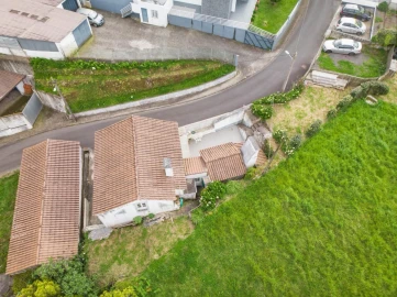 Moradia T3 para Venda em Santo Antonio de Nordestinho