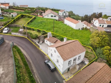 Moradia T3 para Venda em Santo Antonio de Nordestinho