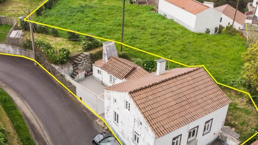Moradia T3 para Venda em Santo Antonio de Nordestinho