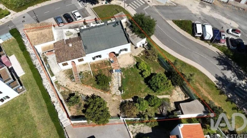 Terreno para Venda em Albufeira e Olhos de Água