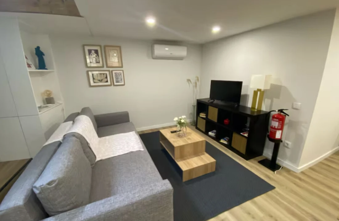 Apartamento T1 para Venda em São Vicente (Braga) Foto 6