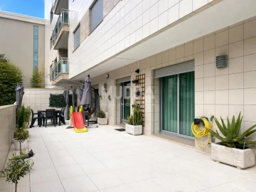 Apartamento T3 para Venda em Santa Maria da Feira, Travanca, Sanfins e Espargo