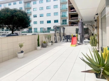 Apartamento T3 para Venda em Santa Maria da Feira, Travanca, Sanfins e Espargo
