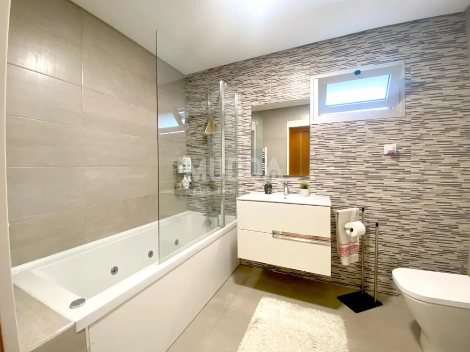 Apartamento T3 para Venda em Santa Maria da Feira, Travanca, Sanfins e Espargo Foto 23